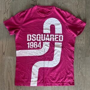 DSQUARED Men’s T-Shirt. Size L (Fits Small)